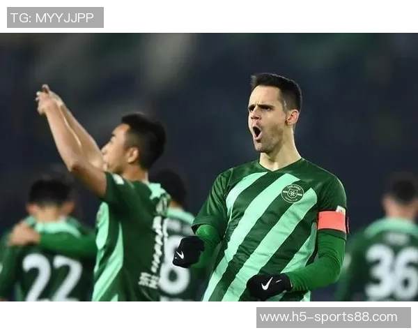 李提香精准直塞助攻奥乌苏转身爆射浙江逆转泰山