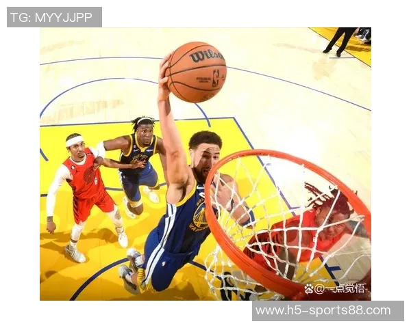 普尔替补出战26分钟高效表现14中7砍下26分3篮板助球队逆转胜利